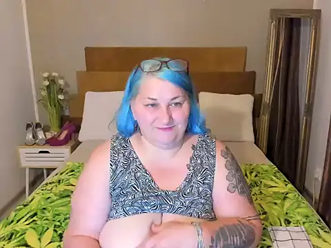 Sugarmommy_69X webcam