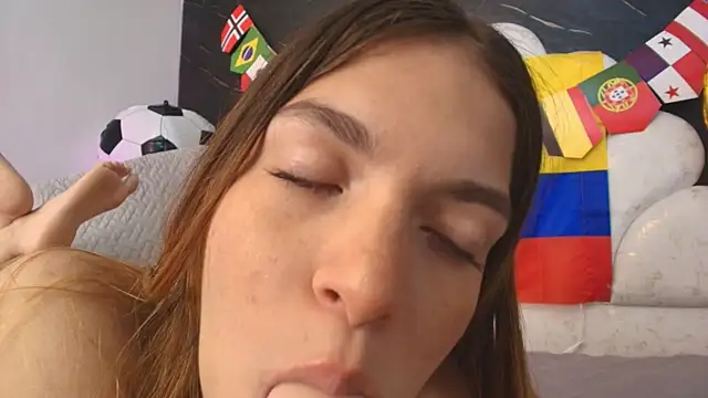 kissme_luna webcam