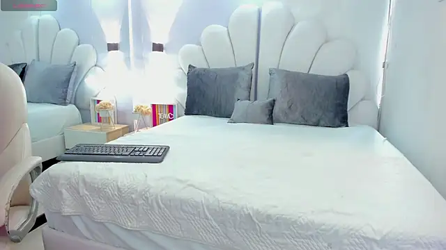 antonella_moon7 webcam