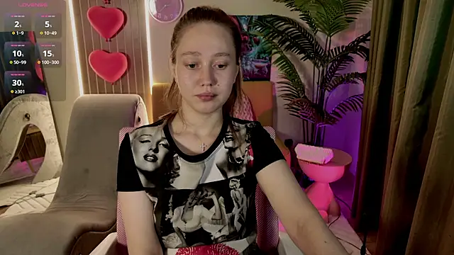 TinaShelton webcam