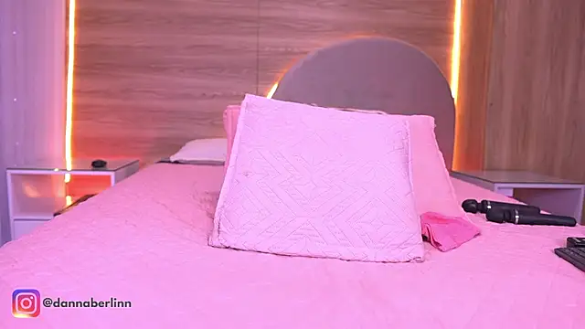 danna_berlin_ webcam
