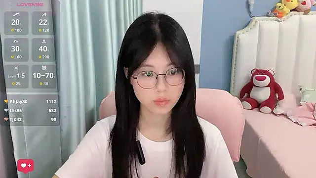 Luna-666 webcam
