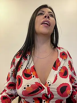 Alanna_atm_ webcam