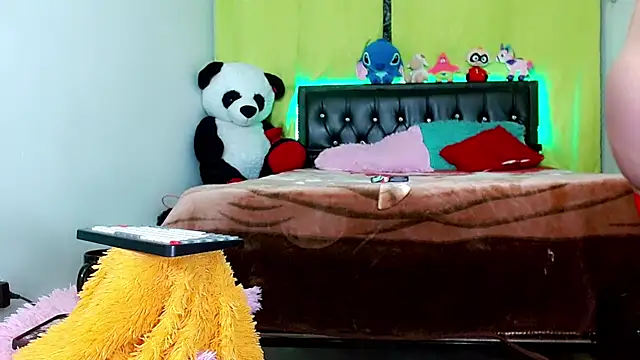 AlexdevilsHard webcam