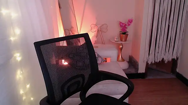 Aunty_milf webcam