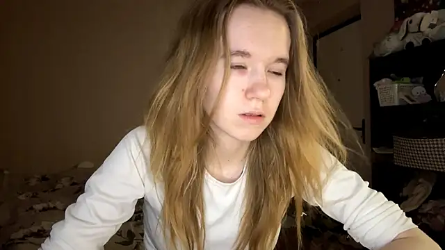 LeomaJee webcam