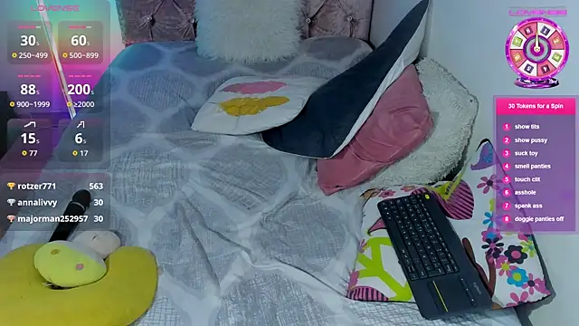 amelia_petiite webcam