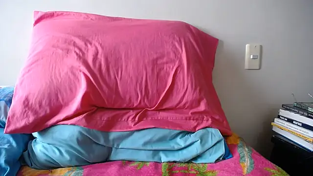 KAROLCANDY webcam