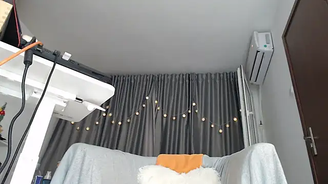 Babe_Licious webcam