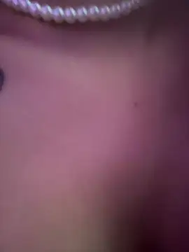ReinaChloe webcam