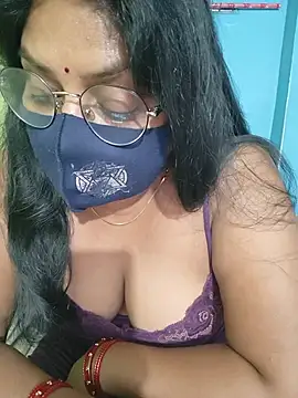 sexxyrenukaa webcam