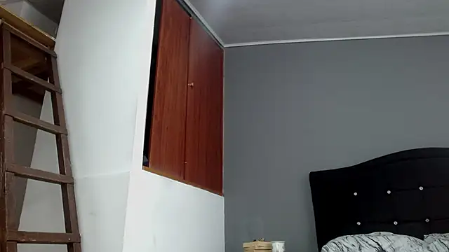 Emilia_1995 webcam