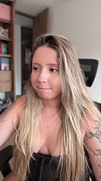 MiaPetit_ webcam
