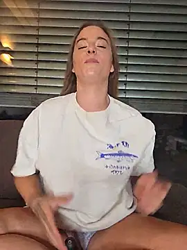 Luna_Lynn webcam