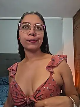 Andrea-Queen webcam