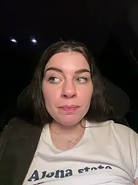 EllyNora webcam