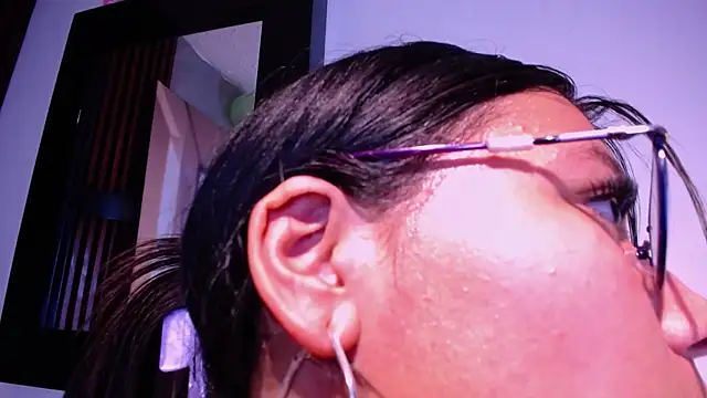 Chantal_Evans7_ webcam