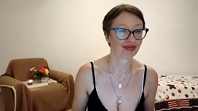 BellaRose_2020 webcam