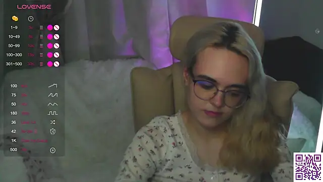 Oxcy_Secret webcam