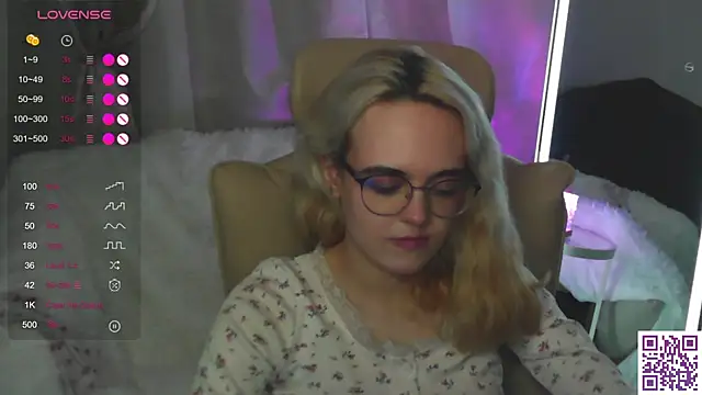 Oxcy_Secret webcam