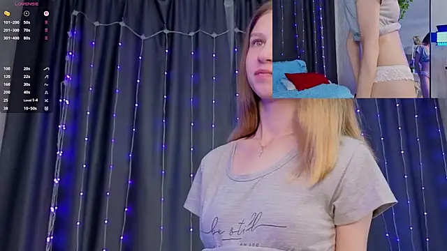 ChristiaHorde webcam