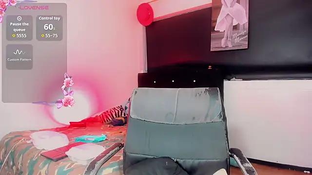 Kendall_hornyy webcam