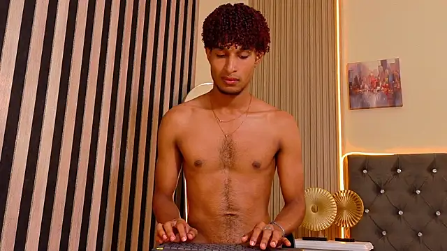 Alex_Bloom webcam