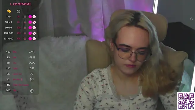 Oxcy_Secret webcam