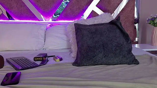 AmmyJones_ webcam