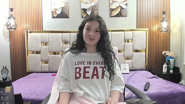 lilimini032 webcam