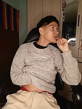 heyy_noah11 webcam