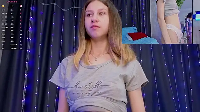 ChristiaHorde webcam