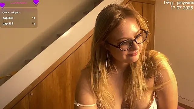 JacyWinslat webcam
