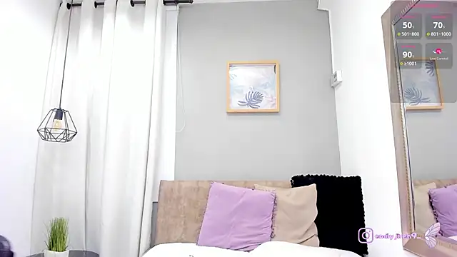 _EmilyJireh_ webcam
