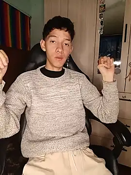 heyy_noah11 webcam