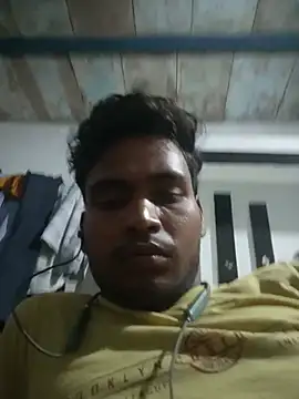 nude_boy12 webcam