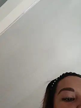 Elise-Leyton webcam