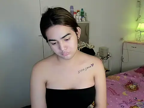 Alovely_fvckdollnica webcam