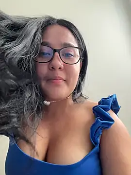 Nina_lovi webcam