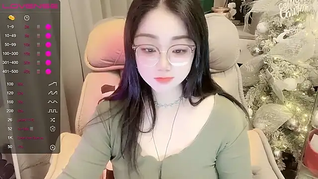 Monica-666888- webcam