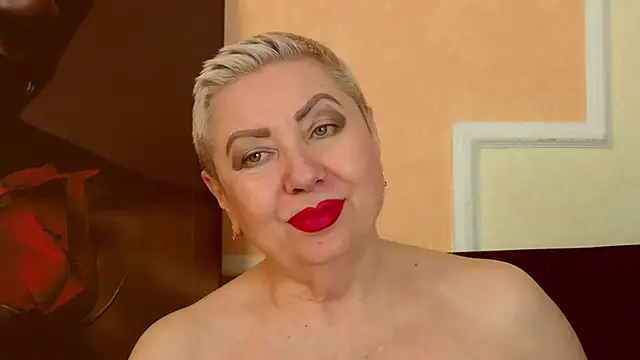 LadyPosh webcam