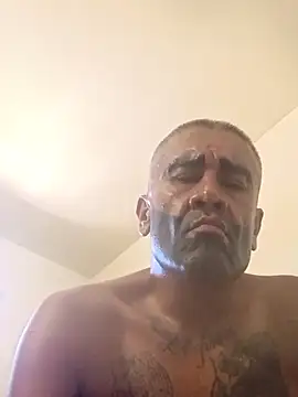 LA_guy_host webcam