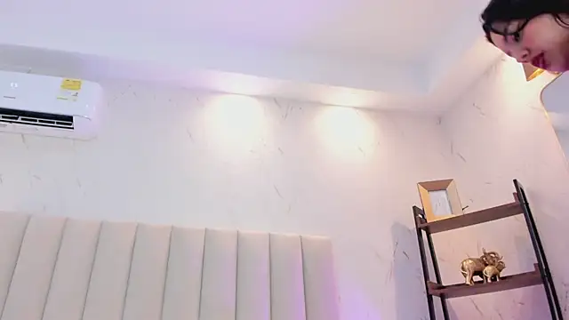 violettarousee_ (F young) - SHOW /ASS/BOOBS/PUSSY CHOOSE 1
