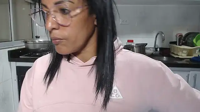 kateleyagrey webcam