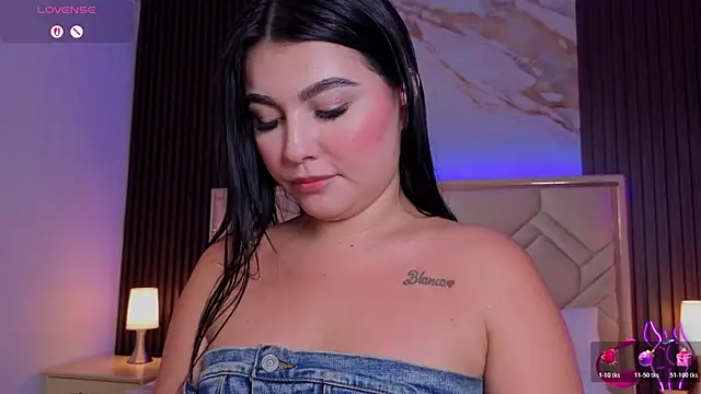 miaafarrel (F teen) - full torso show plus full oil 😈🍑