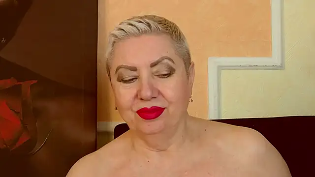 LadyPosh webcam