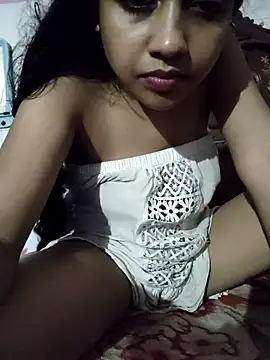 ALIZA_FENDY live webcam
