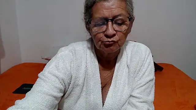 candy_mature_ webcam