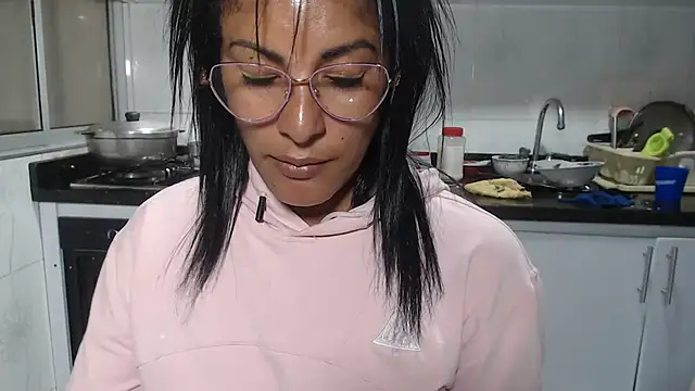 kateleyagrey webcam