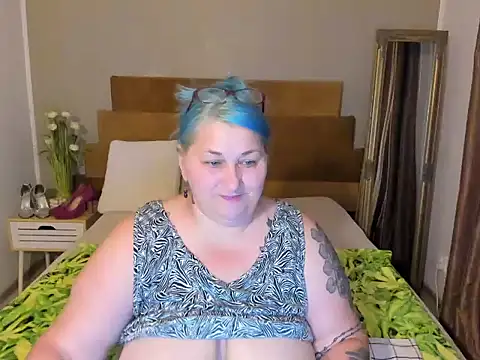 Sugarmommy_69X webcam